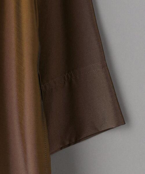 BEAUTY&YOUTH UNITED ARROWS（ビューティーアンドユースユナイテッドアローズ）の「BY キュプラ Vネックシャツ -ウォッシャブル-（シャツ/ブラウス・レディース・ブラウン/オフホワイト・FREE）」の10枚目の写真