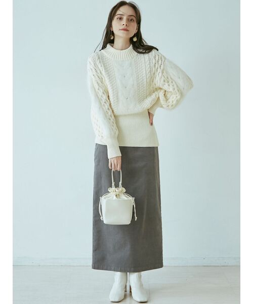 LAGUNAMOON(ラグナムーン)の「コーデュロイタイトスカート(スカート・レディース・ホワイト/チャコールグレー/ブラック・SMALL/MEDIUM)」の8枚目の写真