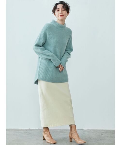 LAGUNAMOON(ラグナムーン)の「コーデュロイタイトスカート(スカート・レディース・ホワイト/チャコールグレー/ブラック・SMALL/MEDIUM)」の18枚目の写真