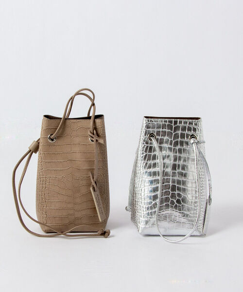 marco masi(マルコマージ)の「【MARCO MASI/ マルコマージ】しぼりトートバッグ(トートバッグ・レディース・ベージュ/シルバー・FREE)」の6枚目の写真