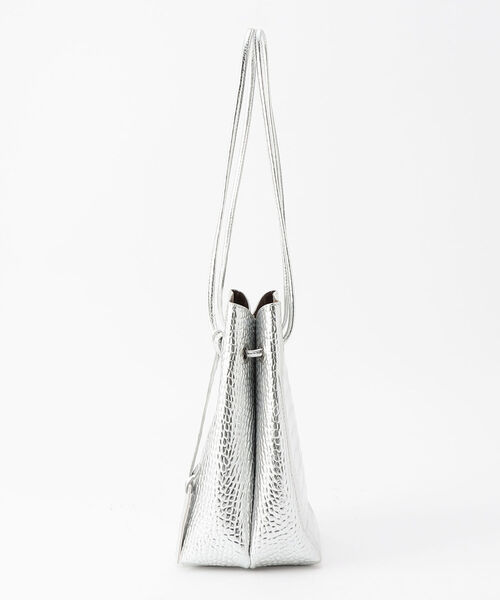 marco masi(マルコマージ)の「【MARCO MASI/ マルコマージ】しぼりトートバッグ(トートバッグ・レディース・ベージュ/シルバー・FREE)」の12枚目の写真