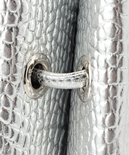 marco masi(マルコマージ)の「【MARCO MASI/ マルコマージ】しぼりトートバッグ(トートバッグ・レディース・ベージュ/シルバー・FREE)」の4枚目の写真