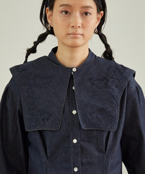 forksy.(フォルクシー)の「【forksy.】テープコード刺繍襟付き2WAYボリューム袖ウエストタックシャツ(シャツ/ブラウス・レディース・ホワイト/インディゴブルー/ミント・FREE)」の11枚目の写真