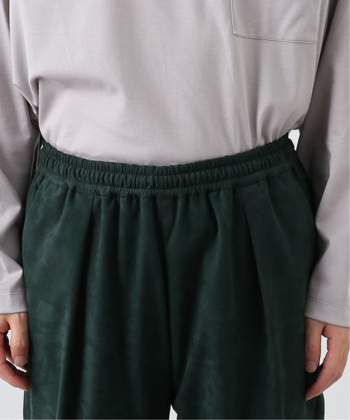 EDIFICE LA BOUCLE（エディフィスラブークル）の「【LA BOUCLE / ラブークル】1タックイージー フェイクスエード パンツ（その他パンツ・メンズ・アイボリー/ウッド/グリーン系その他・1/2/3）」の8枚目の写真