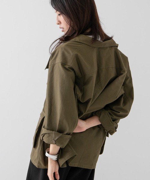 ARMY TWILL(アーミーツイル)の「ARMY TWILL Rip Stop Fatigue Jacket(ミリタリージャケット・メンズ・ブラック/カーキ・MEDIUM/LARGE)」の3枚目の写真