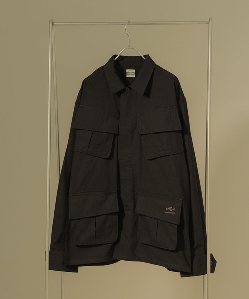 ARMY TWILL(アーミーツイル)の「ARMY TWILL Rip Stop Fatigue Jacket(ミリタリージャケット・メンズ・ブラック/カーキ・MEDIUM/LARGE)」の8枚目の写真