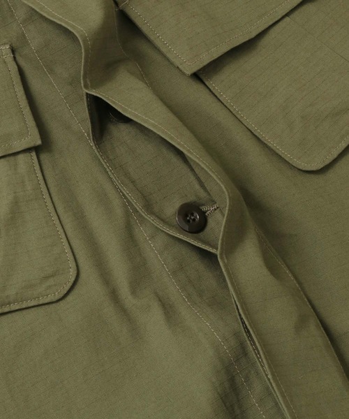 ARMY TWILL(アーミーツイル)の「ARMY TWILL Rip Stop Fatigue Jacket(ミリタリージャケット・メンズ・ブラック/カーキ・MEDIUM/LARGE)」の15枚目の写真