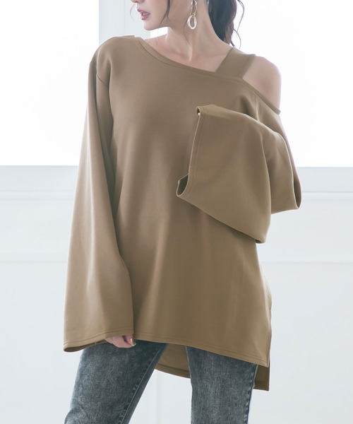 Newlyme（ニューリーミー）の「ワイドスリーブワンショルチュニックトップス（Tシャツ/カットソー・レディース・ブラック/ブラウン/ボルドー/パープル/アイボリー/ブルーグレー・MEDIUM/XX-LARGE/X-LARGE/LARGE）」の5枚目の写真