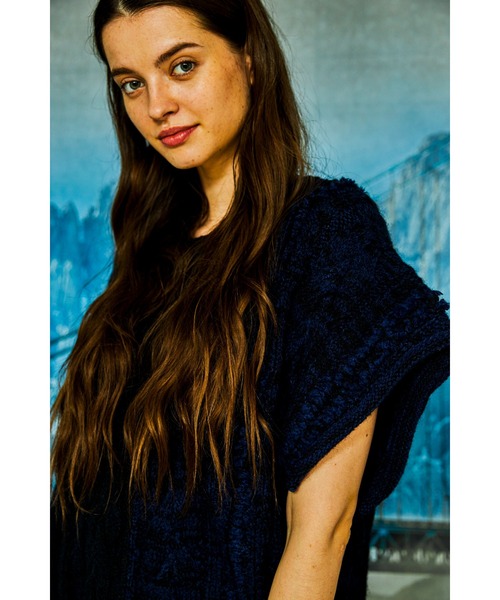 AlexanderLeeChang(アレキサンダーリーチャン)の「AlexanderLeeChang/アレキサンダーリーチャン BIG KNIT VEST ニットベスト(ベスト・メンズ・グレー/バーガンディー/ブラック・2/3)」の20枚目の写真