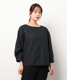ソフトフラノボタン使いブラウス