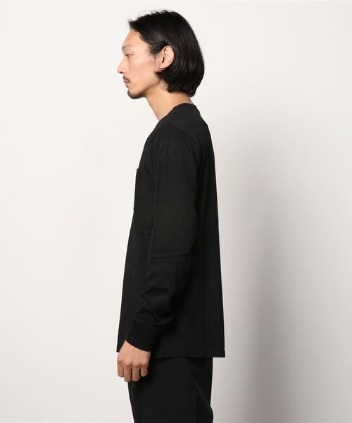 Carhartt WIP(カーハートダブリューアイピー)の「Carhartt WIP/カーハートダブリューアイピー ビッグシルエット ポケットロンT I022094(Tシャツ/カットソー・メンズ・ブラック/ホワイト/イエロー・M/XL/L)」の4枚目の写真