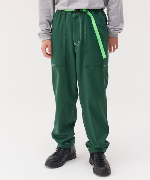 Not So Ape（ノットソーエイプ）の「ネオンベルト ベイカーパンツ（その他パンツ・メンズ・ネイビー/ベージュ/グリーン・MEDIUM/LARGE）」の2枚目の写真