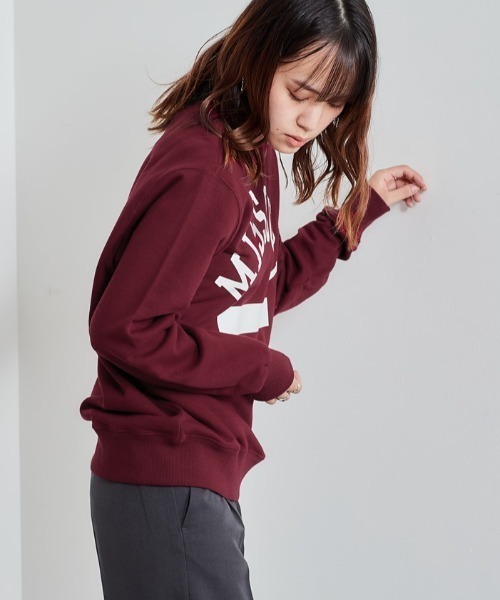 Champion(チャンピオン)の「【Champion】チャンピオン カレッジプリント クルーネックスウェット B(スウェット・レディース・ブルー/レッド・M)」の8枚目の写真