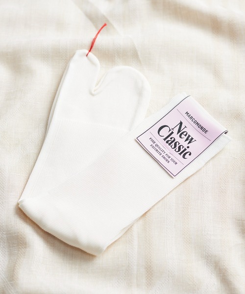 And A(アンドエー)の「MARCOMONDE マルコモンド / high grade cotton tabi socks ハイグレードコットン タビソックス / 176NTB1_1CO-20C(ソックス/靴下・レディース・アイボリー/ブラック/イエロー/パープル/ピンク/ブラウン/ブルー/グレー・WOMENS)」の4枚目の写真