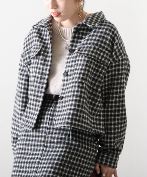 Cheek(チーク)の「ツイード短丈シャツジャケット(ブルゾン・レディース・ブラック/ブラウン・MEDIUM)」の22枚目の写真
