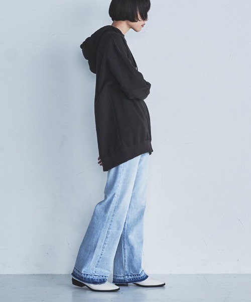 lautreamont BLEUBLANC（ロートレアモンブルーブラン）の「<lautreamont BLEUBLANC>オーバーサイズフードパーカー≪洗濯機で洗える≫（Tシャツ/カットソー・レディース・キャメル/チャコールグレー・9号）」の4枚目の写真