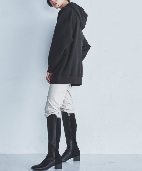 lautreamont BLEUBLANC（ロートレアモンブルーブラン）の「<lautreamont BLEUBLANC>オーバーサイズフードパーカー≪洗濯機で洗える≫（Tシャツ/カットソー・レディース・キャメル/チャコールグレー・9号）」の6枚目の写真