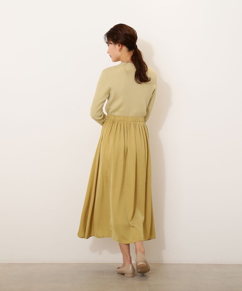 NATURAL BEAUTY BASIC(ナチュラルビューティーベーシック)の「割繊ドッキングニットワンピース(ワンピース・レディース・ベージュ/イエロー/ブラック・MEDIUM)」の5枚目の写真