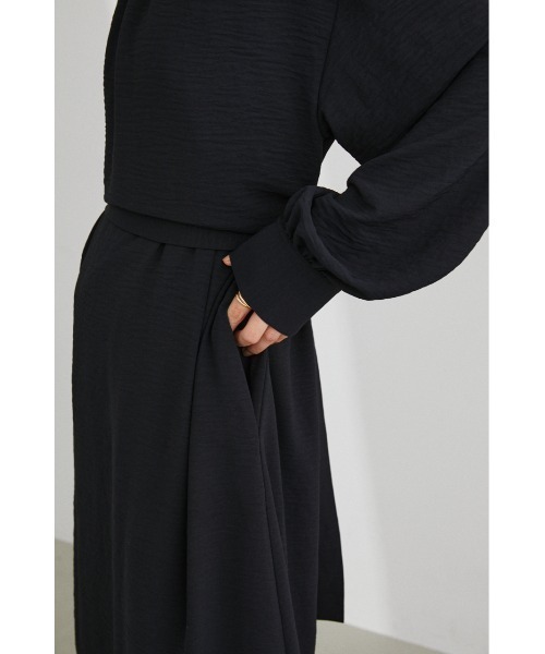 STYLEMIXER（スタイルミキサー）の「ワイドベルトレイヤードワンピース（ワンピース・レディース・ベージュ/ブラック/レッド/ミント・SMALL/MEDIUM）」の14枚目の写真