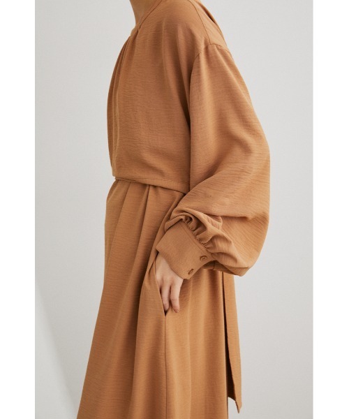 STYLEMIXER（スタイルミキサー）の「ワイドベルトレイヤードワンピース（ワンピース・レディース・ベージュ/ブラック/レッド/ミント・SMALL/MEDIUM）」の15枚目の写真