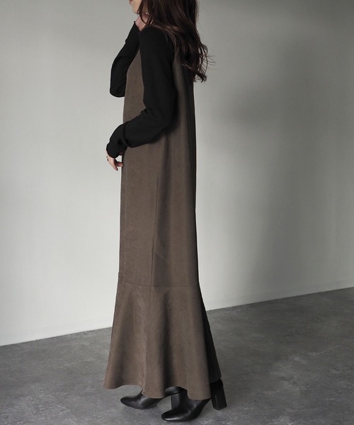 Riberry（リベリー）の「裾切替マーメイドキャミワンピース（ワンピース・レディース・ベージュ/ネイビー/ブラウン・MEDIUM）」の16枚目の写真