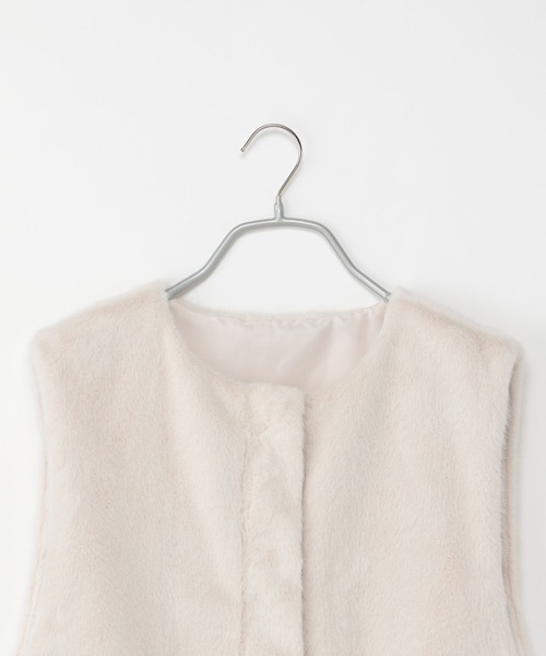 Heather（ヘザー）の「フワフワファーベスト　268994（その他アウター・レディース・ライトベージュ/ブラック・FREE）」の11枚目の写真