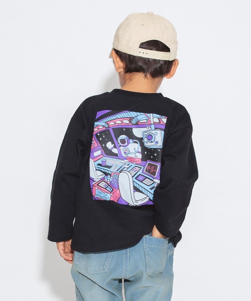 BRANSHES（ブランシェス）の「グラフィック長袖Tシャツ（Tシャツ/カットソー・キッズ・ライトグレー/オフホワイト/ベージュ/グリーン/ブラック/ブラウン/カラフル/チャコールグレー・90/120/130/150/100/110/140）」の3枚目の写真