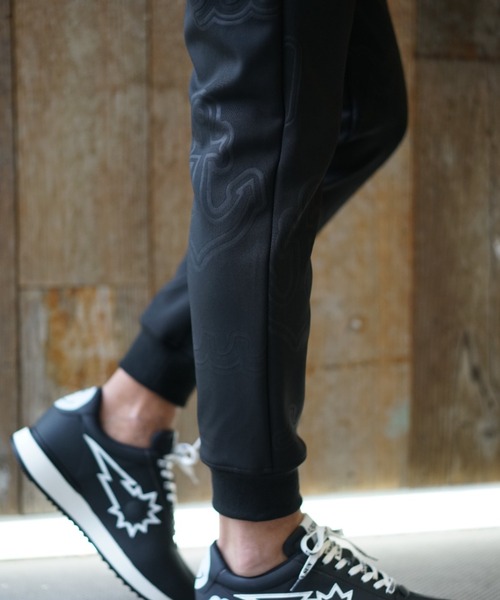 muta(ムータ)の「【別注】muta MARINE/ムータ マリン/MUTA Emboss Pants(その他パンツ・メンズ・ブラック・X-LARGE/MEDIUM/LARGE)」の7枚目の写真