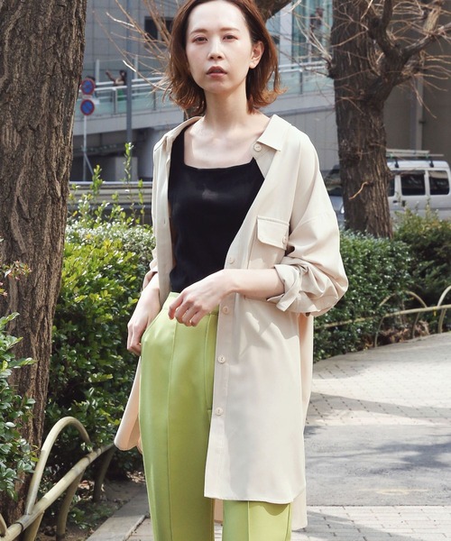 mysty woman(ミスティウーマン)の「ビッグシルエットチュニックシャツ 274155(シャツ/ブラウス・レディース・ピンク/ライトベージュ/チャコール・FREE)」の2枚目の写真