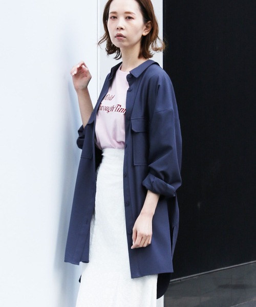 mysty woman(ミスティウーマン)の「ビッグシルエットチュニックシャツ 274155(シャツ/ブラウス・レディース・ピンク/ライトベージュ/チャコール・FREE)」の1枚目の写真