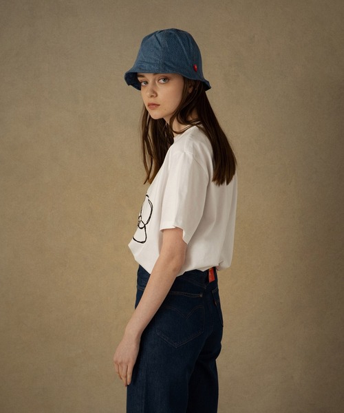 Levi's（リーバイス）の「Levi's(R) RED JET Tシャツ FLOWER WHITE（Tシャツ/カットソー・レディース・マルチ・XS/S/M）」の2枚目の写真