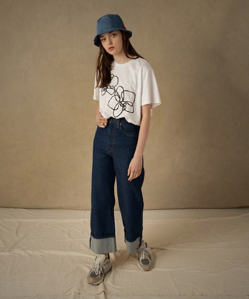 Levi's（リーバイス）の「Levi's(R) RED JET Tシャツ FLOWER WHITE（Tシャツ/カットソー・レディース・マルチ・XS/S/M）」の10枚目の写真