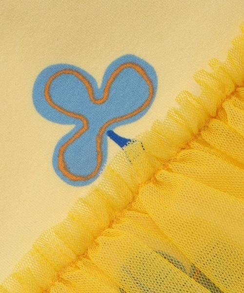 moimoln（モイモルン）の「【セットアップ】スィートクローバートップス＆スカート（スウェット・キッズ・イエロー・110cm/120cm/100cm/130cm）」の3枚目の写真