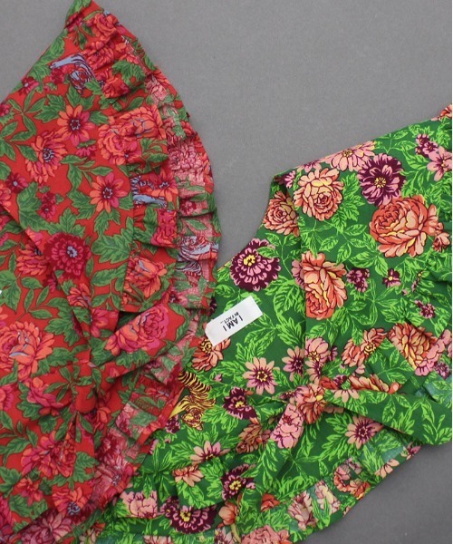 I am I in fact...(アイアムアイインファクト)の「虎華TORA HANA frill scarf(付け襟・レディース・レッド/グリーン・FREE)」の19枚目の写真