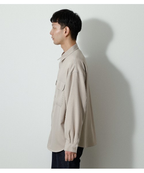 AZUL by moussy（アズールバイマウジー）の「OUTLINE STITCH CPO SHIRTS/アウトラインステッチCPOシャツ（シャツ/ブラウス・メンズ・ライトベージュ/ブラック・MEDIUM/LARGE）」の18枚目の写真