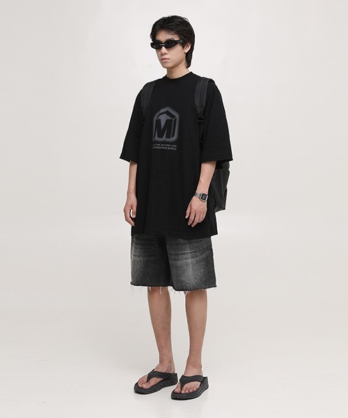 MASONPRINCE(メイソンプリンス)の「【MASONPRINCE】Oversized brand logo blur print TEE DT3123(Tシャツ/カットソー・メンズ・ホワイト/ブラック・S/M/L)」の9枚目の写真