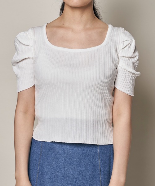 Clice de Paris(クリシェドゥパリス)の「K/スクエアネックトップス(Tシャツ/カットソー・レディース・ホワイト/ブラック/イエロー・ONESIZE)」の6枚目の写真