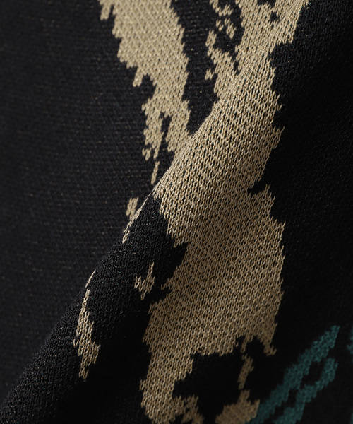 JOURNAL STANDARD(ジャーナルスタンダード)の「14ゲージ SPLASH ジャガード ニットTシャツ(ニット/セーター・メンズ・ブラック/ベージュ/ネイビー/グリーン・MEDIUM/LARGE)」の15枚目の写真