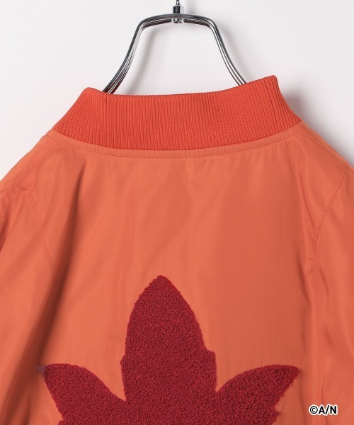 RAGEBLUE（レイジブルー）の「【にじさんじ】樋口楓_コラボMA-1ブルゾン（MA-1・レディース・オレンジ系・FREE）」の4枚目の写真