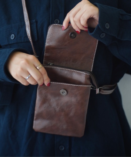 Port(ポート)の「ヴィンテージライク マルチ ショルダーバッグ / スマホ ショルダー(ショルダーバッグ・レディース・ブラック/ブラウン/ライトブラウン・FREE)」の14枚目の写真