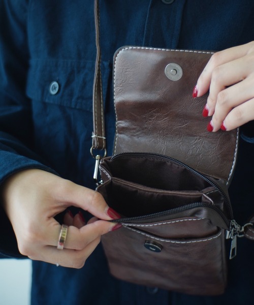 Port(ポート)の「ヴィンテージライク マルチ ショルダーバッグ / スマホ ショルダー(ショルダーバッグ・レディース・ブラック/ブラウン/ライトブラウン・FREE)」の15枚目の写真