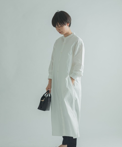 FORK&SPOON(フォークアンドスプーン)の「FORK&SPOON オックスバンドカラーシャツワンピース(ワンピース・レディース・オフホワイト/ブルー・1)」の14枚目の写真