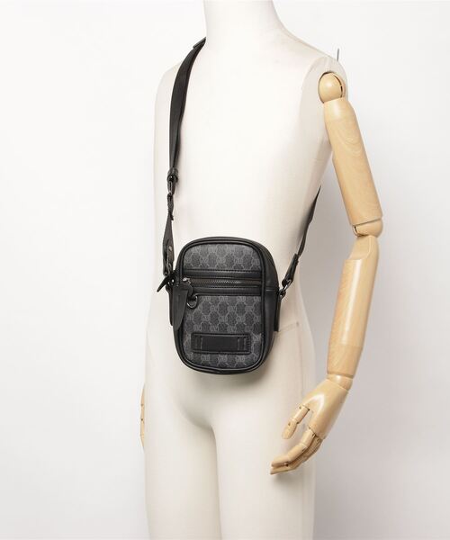 MAISON CLUB（メゾンクラブ）の「【MAISON CLUB】PUレザーマルチミニショルダーバッグ KNF（ショルダーバッグ・メンズ・マルチ/ブラック・FREE）」の5枚目の写真