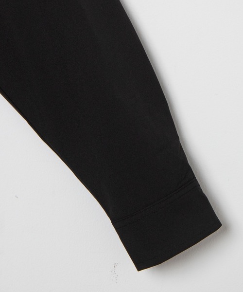 WEGO（ウィゴー）の「WEGO/シンプルロゴBIGシャツ（シャツ/ブラウス・メンズ・ホワイト/ブルー/ブラック・LARGE/MEDIUM）」の9枚目の写真