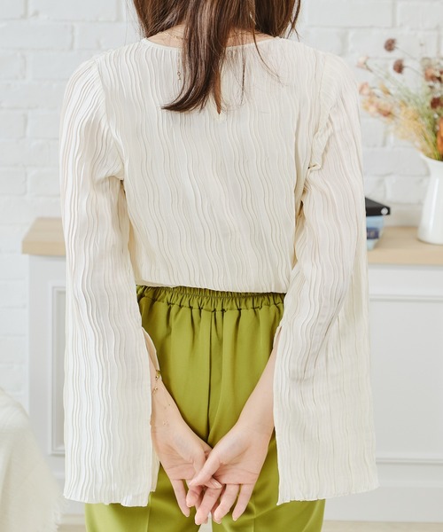 acro（アクロ）の「プリーツフレアスリーブブラウス/AC2401（シャツ/ブラウス・レディース・カーキ/ピンク/アイボリー・ﾌﾘ-）」の10枚目の写真