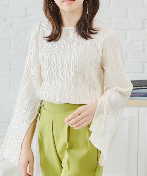 acro（アクロ）の「プリーツフレアスリーブブラウス/AC2401（シャツ/ブラウス・レディース・カーキ/ピンク/アイボリー・ﾌﾘ-）」の9枚目の写真