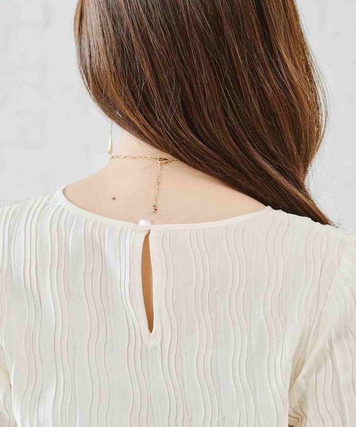 acro（アクロ）の「プリーツフレアスリーブブラウス/AC2401（シャツ/ブラウス・レディース・カーキ/ピンク/アイボリー・ﾌﾘ-）」の14枚目の写真