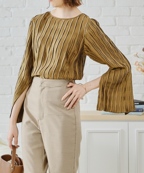 acro（アクロ）の「プリーツフレアスリーブブラウス/AC2401（シャツ/ブラウス・レディース・カーキ/ピンク/アイボリー・ﾌﾘ-）」の15枚目の写真