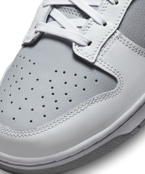NIKE（ナイキ）の「NIKE DUNK LOW RETRO（スニーカー・メンズ・グレー・26.0cm/26.5cm/27.0cm/27.5cm/28.0cm/28.5cm/29.0cm）」の7枚目の写真