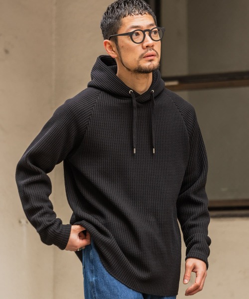 URBAN RESEARCH ROSSO MEN（アーバンリサーチロッソメン）の「『XLサイズ』ワッフルニットパーカー（パーカー・メンズ・グレー/ブラック・X-LARGE/MEDIUM/LARGE）」の3枚目の写真